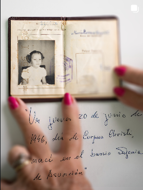 Página de archivo con su primera libreta